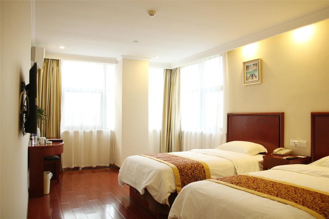 Greentree Inn Liaoning Dalian Development Zone Jinma Road Pedestrian Street Express Hotel Exterior photo